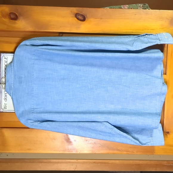 UNTUCKit* men's cotton chambray button front long sleeve collared dress shirt - Picture 13 of 14